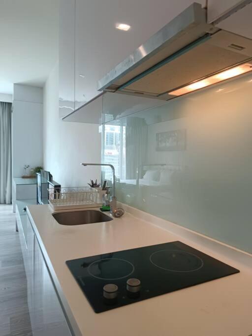Rm218 Bukit Bintang Balcony Studio Infinity Pool Kuala Lumpur Ngoại thất bức ảnh